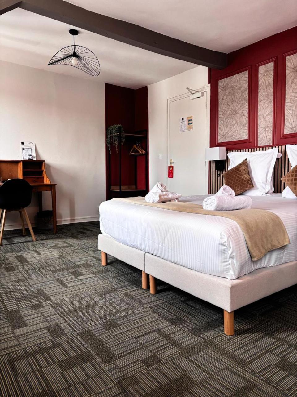 Hotel Le Lion D'Or Берне Екстер'єр фото